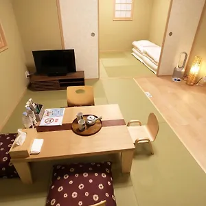 Harper House Ōsaka